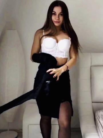 Алиса 20 лет фото 6